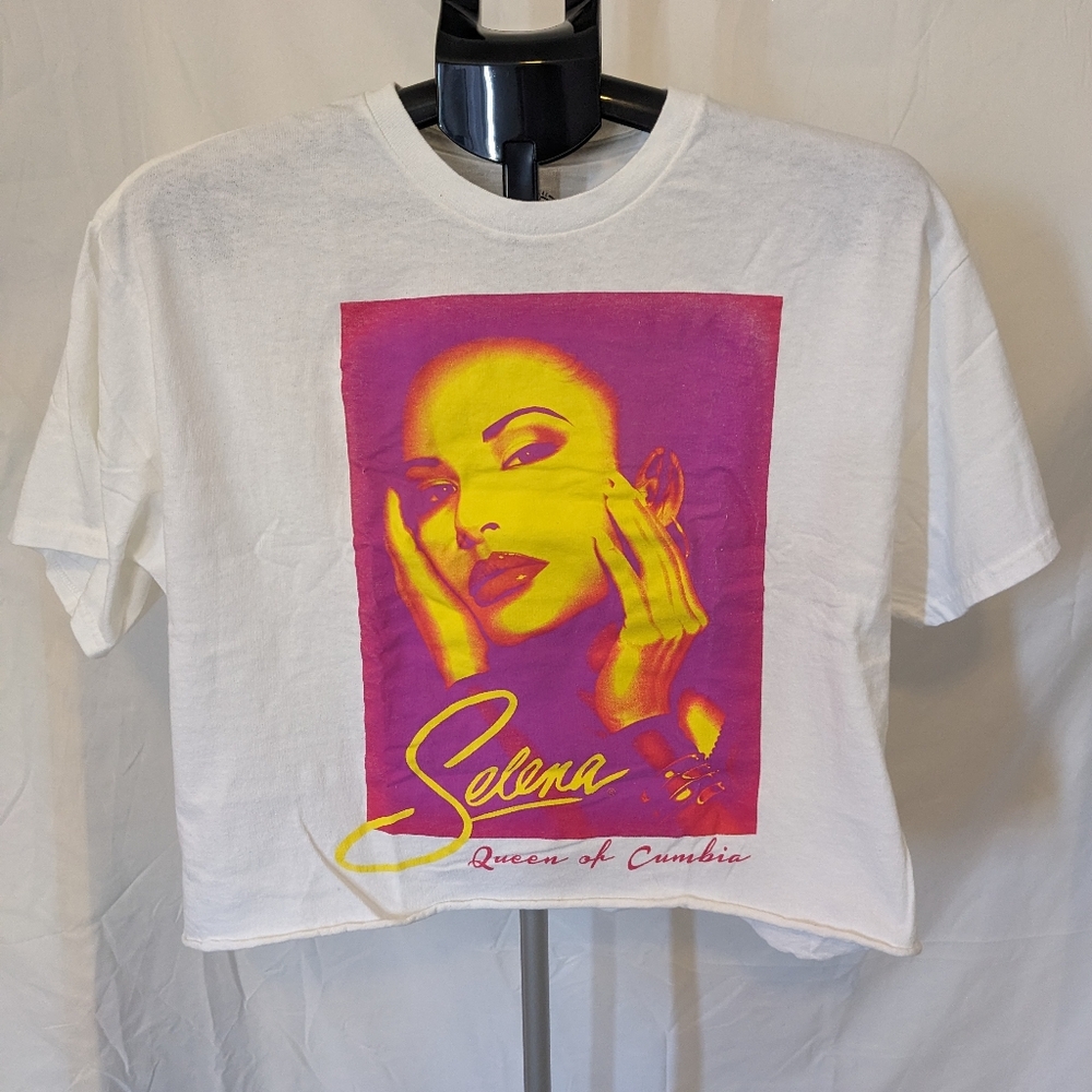 Selena official merchandise crop top t shirt